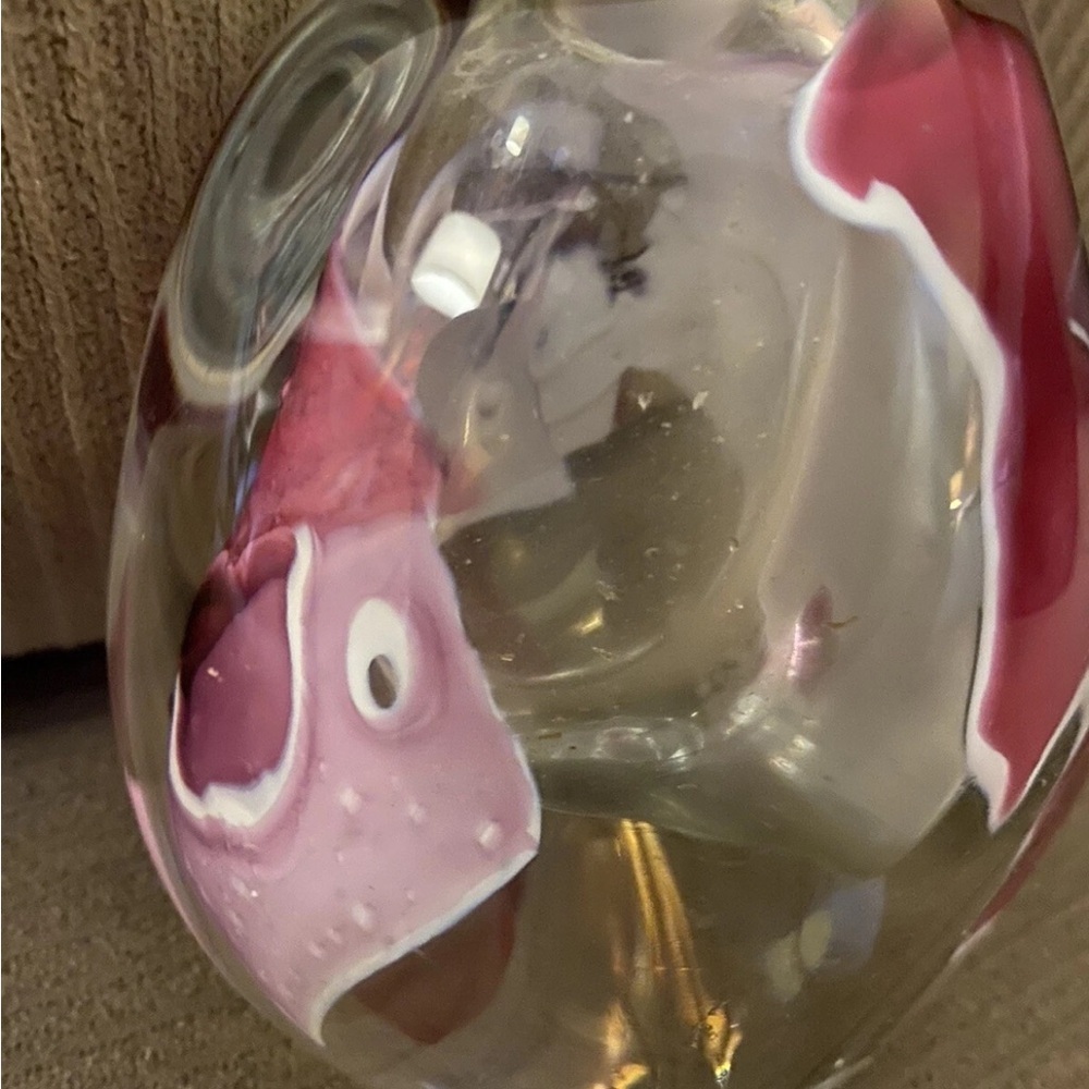 Eric Brakken Glasshouse Studio Signed Art Glass Paperweight Pink & White Ribbon - Picture 6 of 11